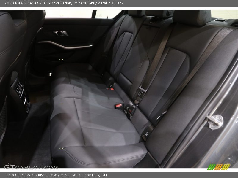 Mineral Grey Metallic / Black 2020 BMW 3 Series 330i xDrive Sedan