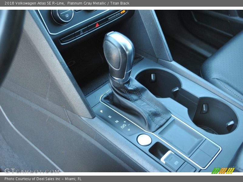  2018 Atlas SE R-Line 8 Speed Automatic Shifter