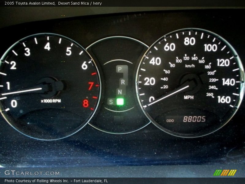 Desert Sand Mica / Ivory 2005 Toyota Avalon Limited