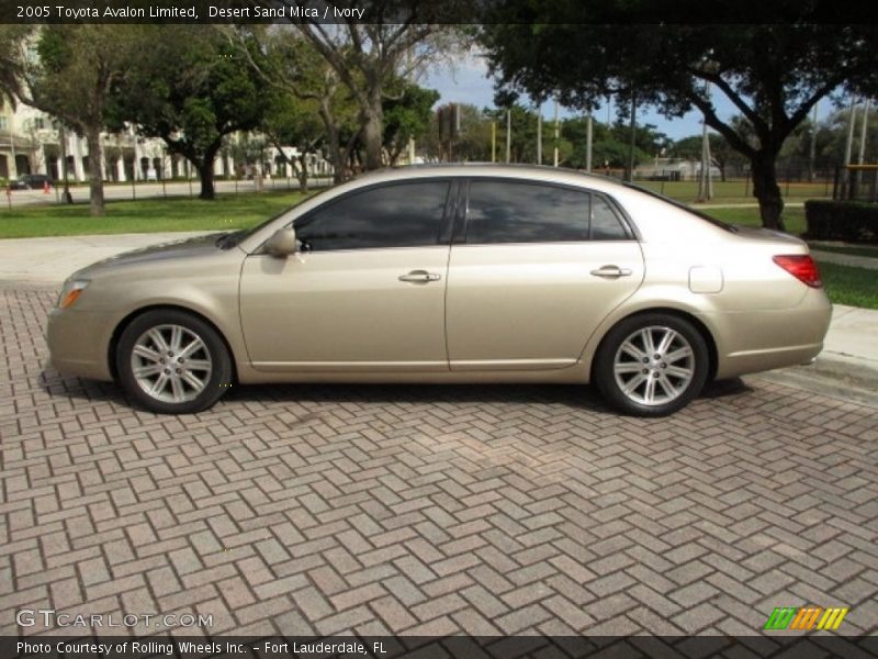 Desert Sand Mica / Ivory 2005 Toyota Avalon Limited