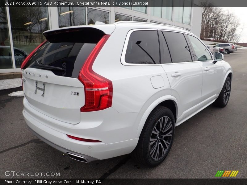 Crystal White Metallic / Blonde/Charcoal 2021 Volvo XC90 T5 AWD Momentum