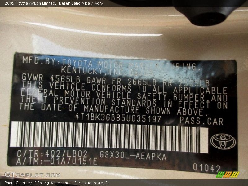 Desert Sand Mica / Ivory 2005 Toyota Avalon Limited