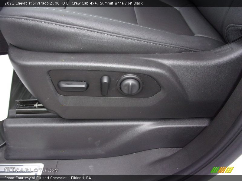 Summit White / Jet Black 2021 Chevrolet Silverado 2500HD LT Crew Cab 4x4