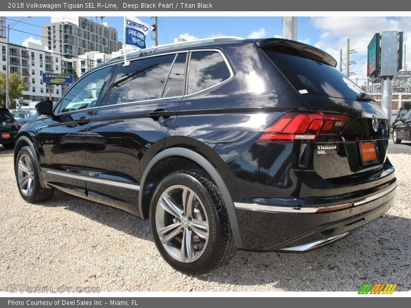  2018 Tiguan SEL R-Line Deep Black Pearl