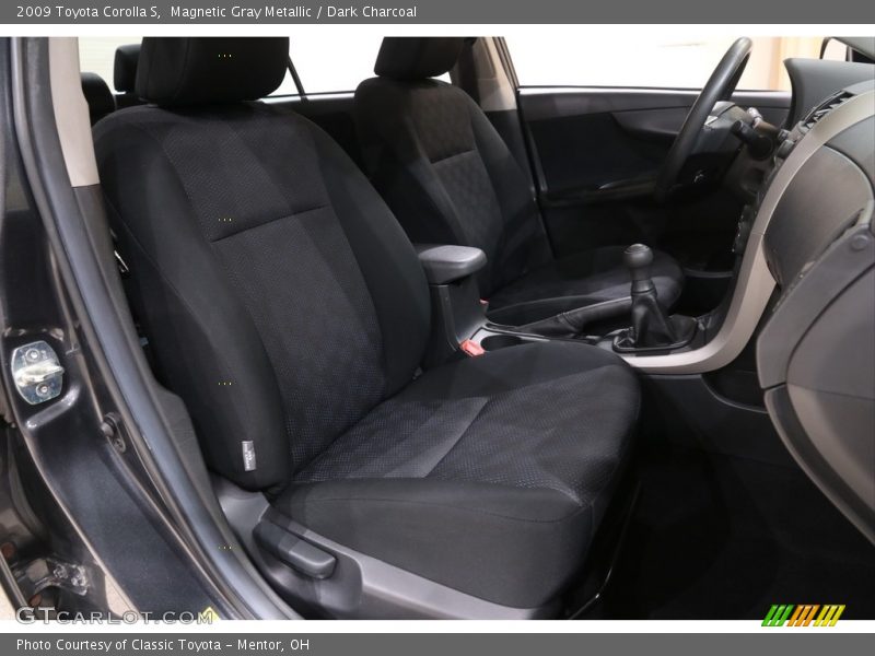 Magnetic Gray Metallic / Dark Charcoal 2009 Toyota Corolla S