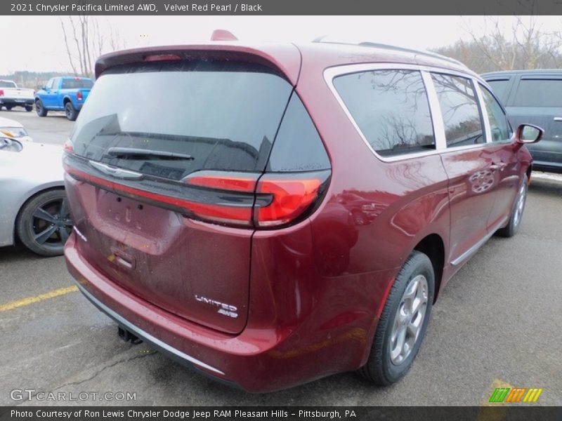 Velvet Red Pearl / Black 2021 Chrysler Pacifica Limited AWD