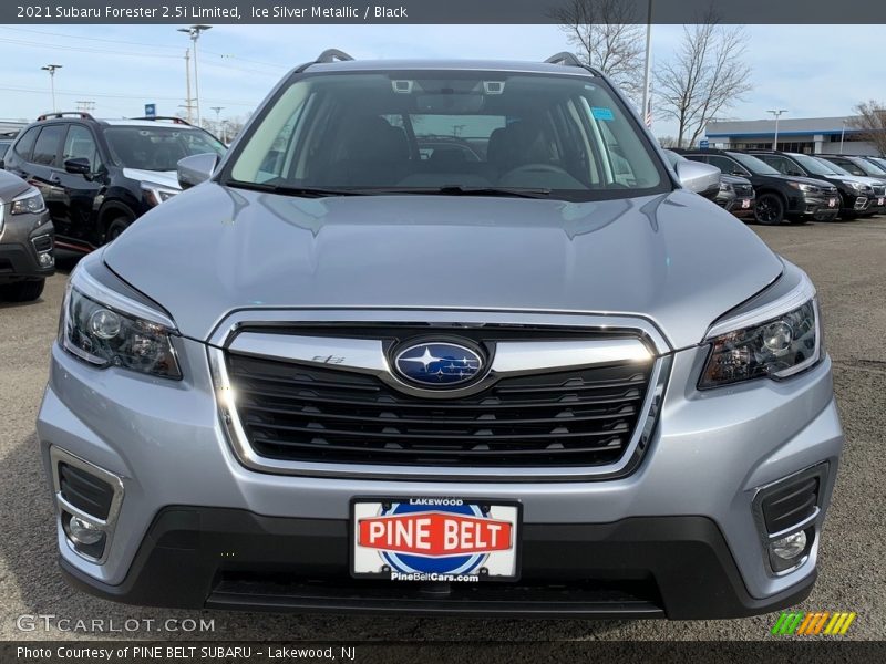 Ice Silver Metallic / Black 2021 Subaru Forester 2.5i Limited