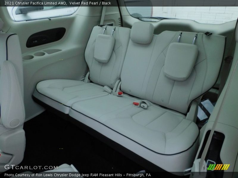 Velvet Red Pearl / Black 2021 Chrysler Pacifica Limited AWD