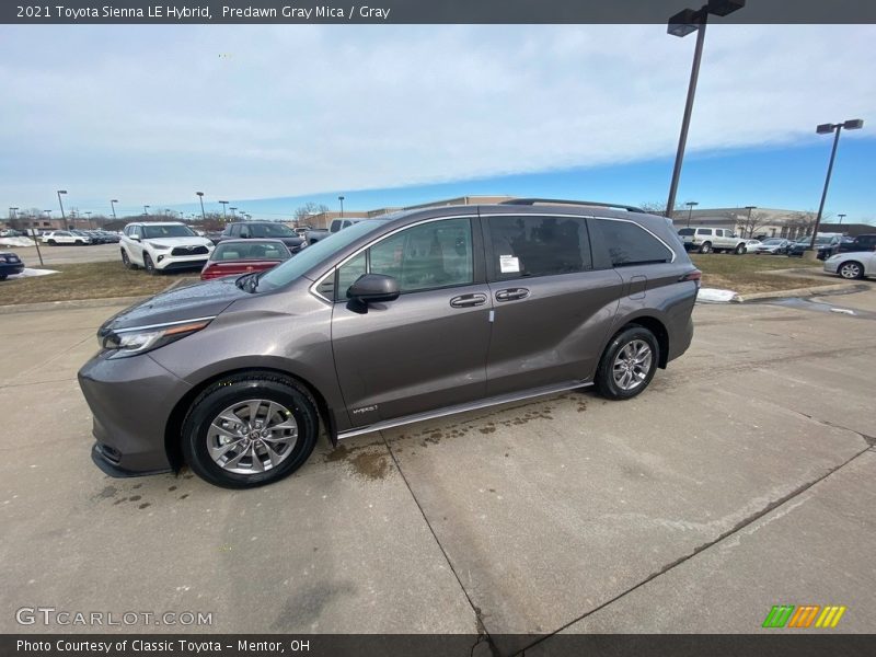 Predawn Gray Mica / Gray 2021 Toyota Sienna LE Hybrid