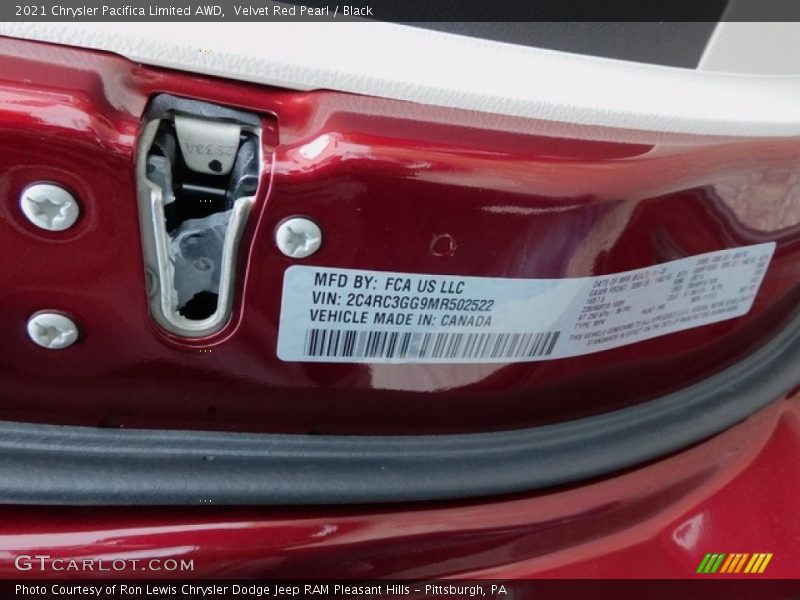 Velvet Red Pearl / Black 2021 Chrysler Pacifica Limited AWD