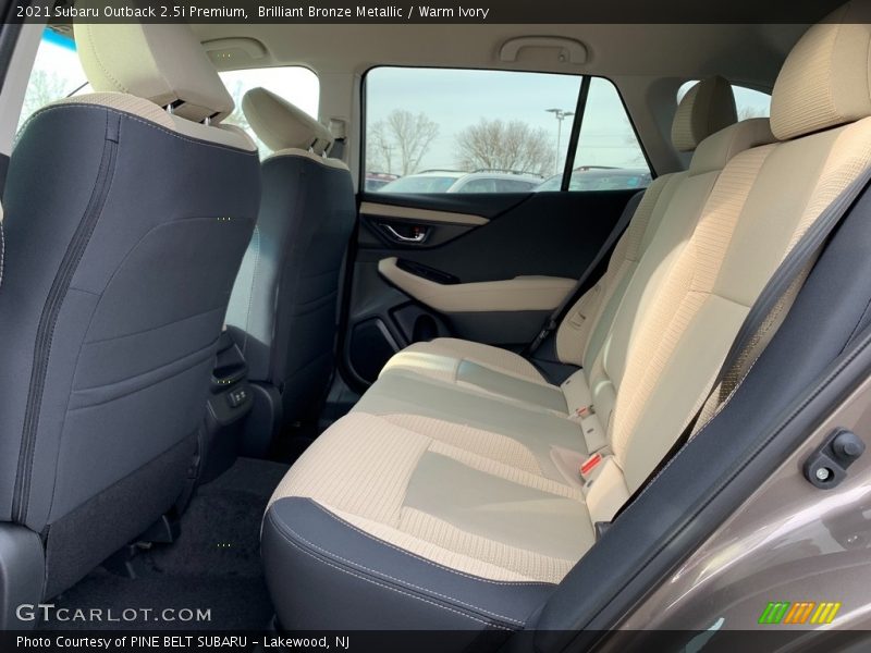 Brilliant Bronze Metallic / Warm Ivory 2021 Subaru Outback 2.5i Premium