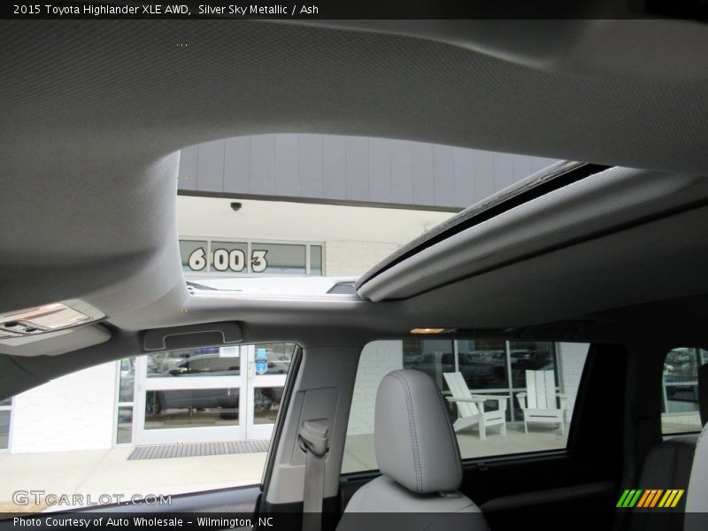 Silver Sky Metallic / Ash 2015 Toyota Highlander XLE AWD