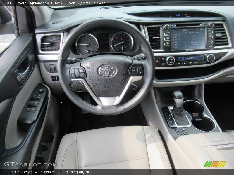 Silver Sky Metallic / Ash 2015 Toyota Highlander XLE AWD