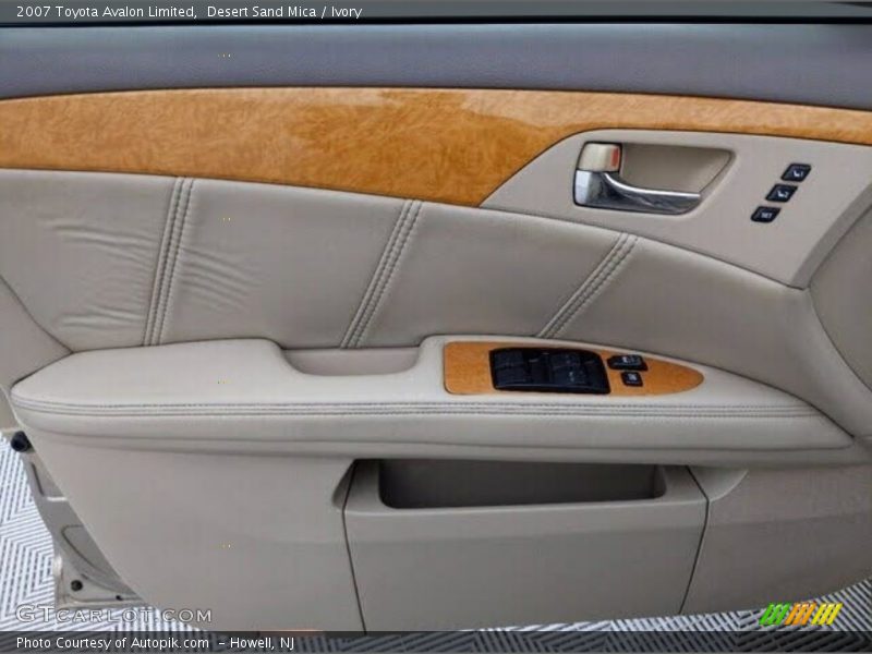 Desert Sand Mica / Ivory 2007 Toyota Avalon Limited