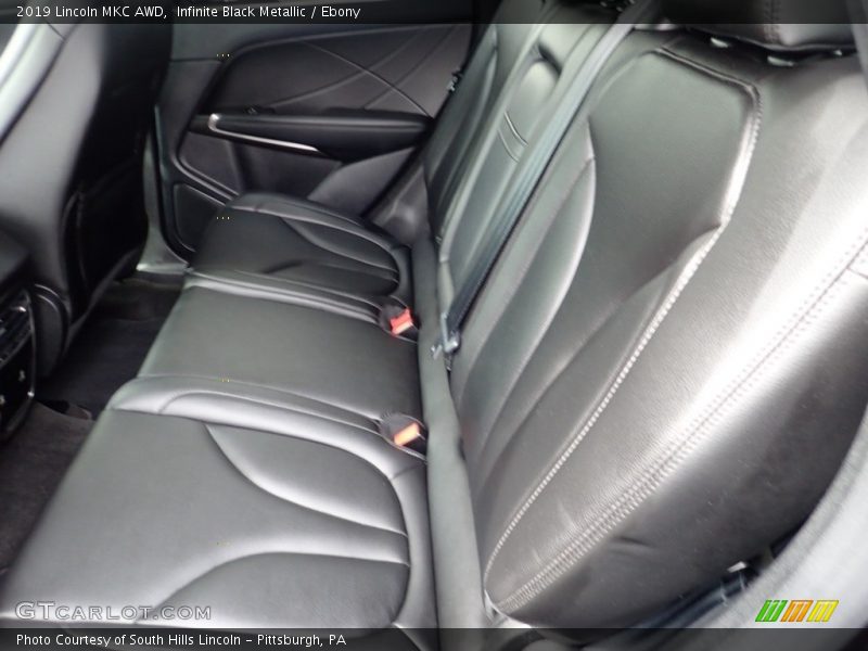 Infinite Black Metallic / Ebony 2019 Lincoln MKC AWD