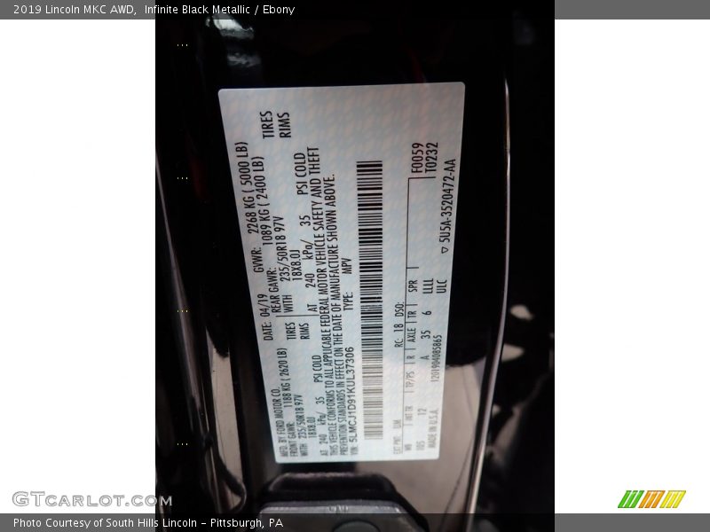 Infinite Black Metallic / Ebony 2019 Lincoln MKC AWD