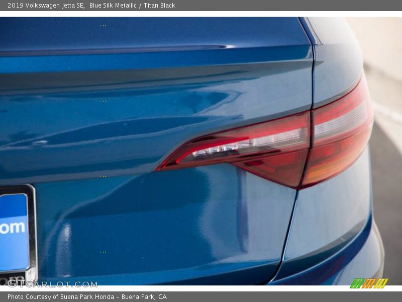 Blue Silk Metallic / Titan Black 2019 Volkswagen Jetta SE