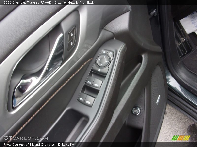 Graphite Metallic / Jet Black 2021 Chevrolet Traverse RS AWD