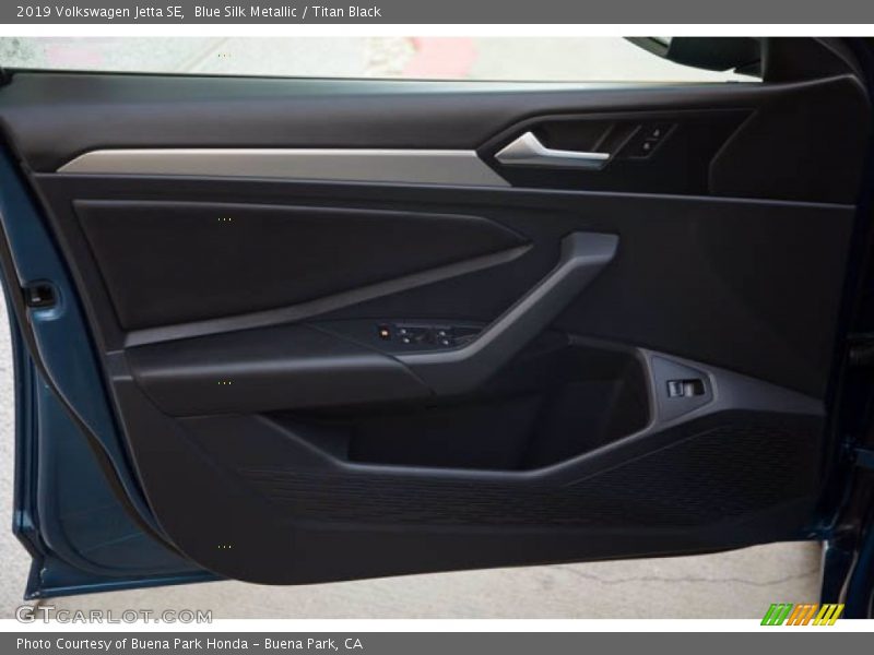Blue Silk Metallic / Titan Black 2019 Volkswagen Jetta SE