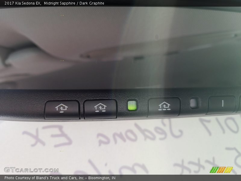 Midnight Sapphire / Dark Graphite 2017 Kia Sedona EX