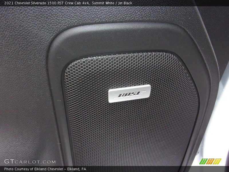 Summit White / Jet Black 2021 Chevrolet Silverado 1500 RST Crew Cab 4x4