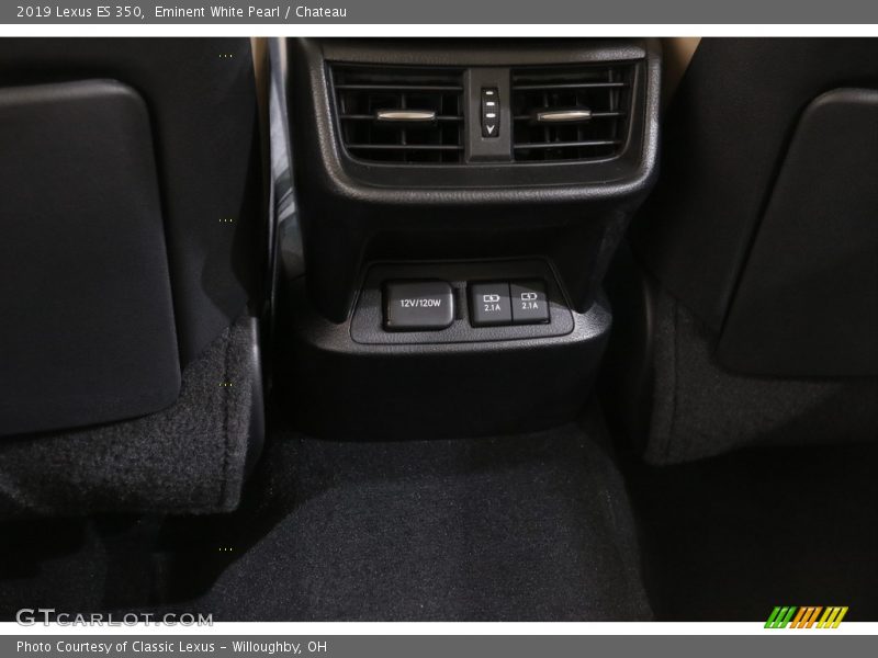 Eminent White Pearl / Chateau 2019 Lexus ES 350