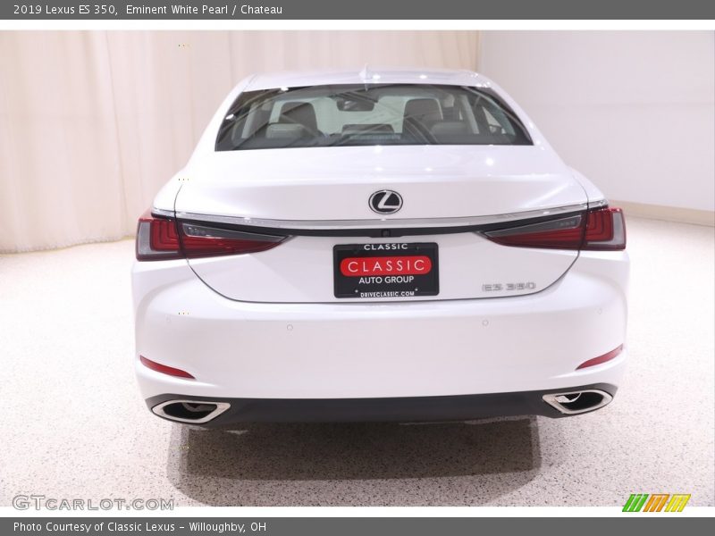 Eminent White Pearl / Chateau 2019 Lexus ES 350