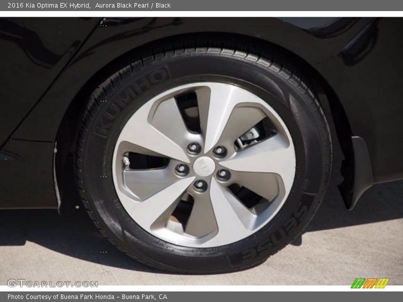  2016 Optima EX Hybrid Wheel
