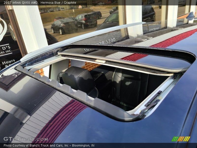 Sunroof of 2017 QX60 AWD