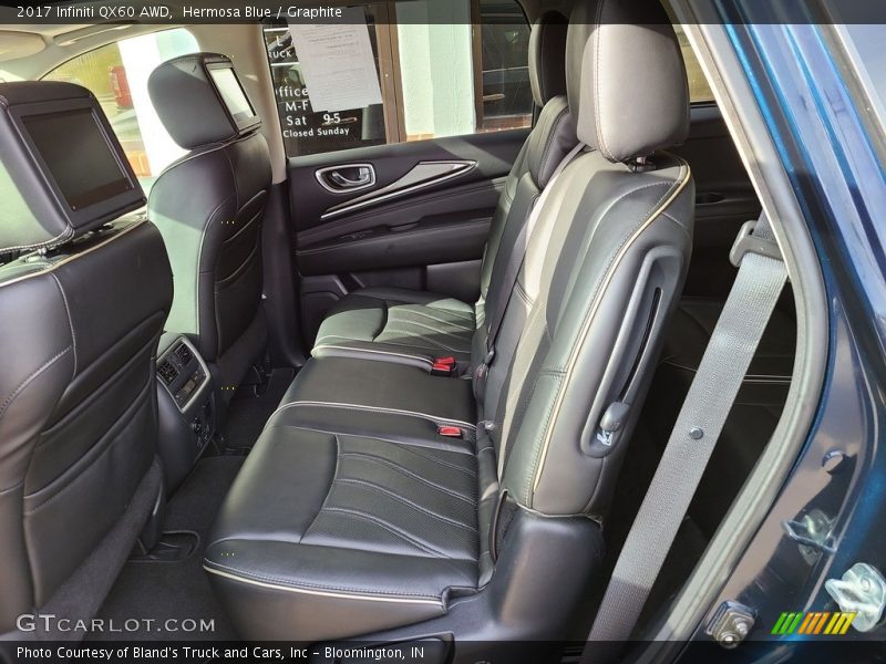 Rear Seat of 2017 QX60 AWD