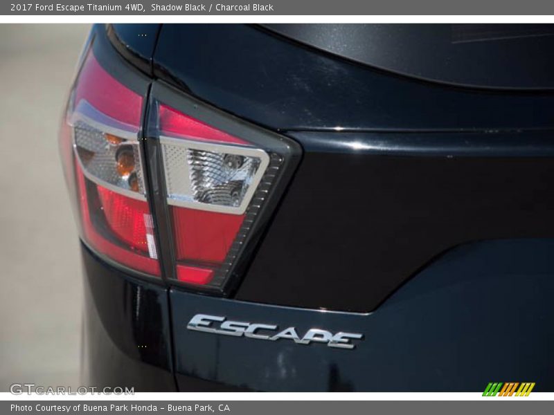 Shadow Black / Charcoal Black 2017 Ford Escape Titanium 4WD