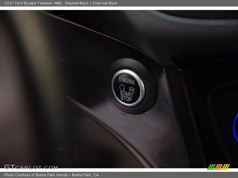 Shadow Black / Charcoal Black 2017 Ford Escape Titanium 4WD