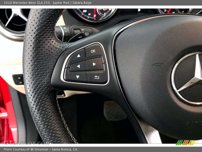 Jupiter Red / Sahara Beige 2019 Mercedes-Benz GLA 250