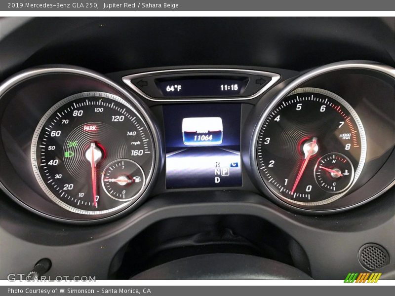 Jupiter Red / Sahara Beige 2019 Mercedes-Benz GLA 250
