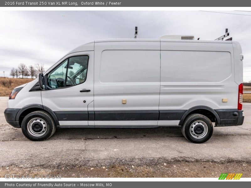  2016 Transit 250 Van XL MR Long Oxford White