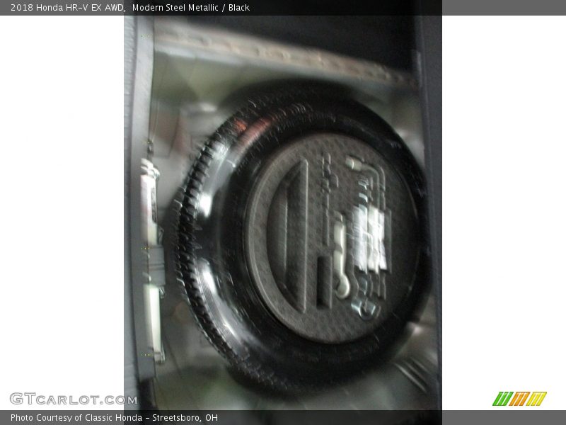 Modern Steel Metallic / Black 2018 Honda HR-V EX AWD