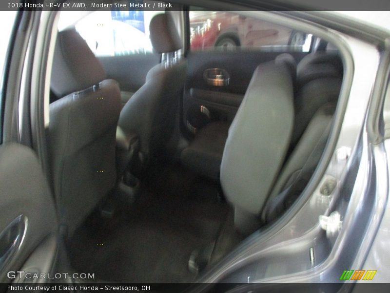 Modern Steel Metallic / Black 2018 Honda HR-V EX AWD