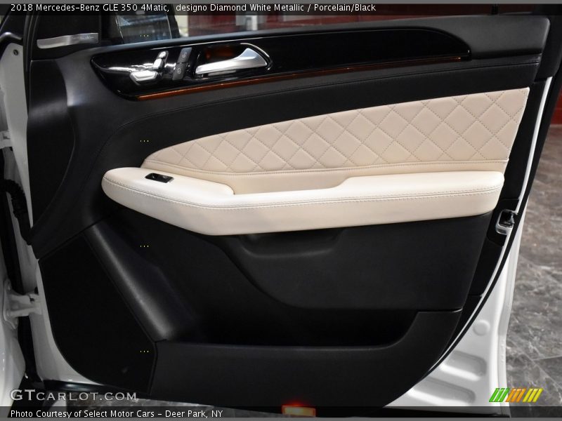 designo Diamond White Metallic / Porcelain/Black 2018 Mercedes-Benz GLE 350 4Matic