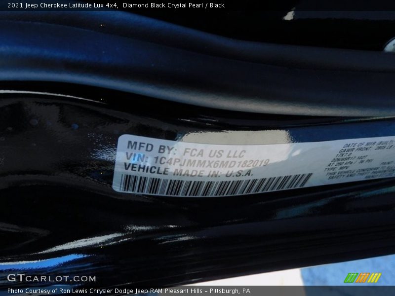 Diamond Black Crystal Pearl / Black 2021 Jeep Cherokee Latitude Lux 4x4
