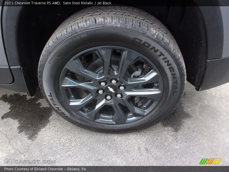 Satin Steel Metallic / Jet Black 2021 Chevrolet Traverse RS AWD