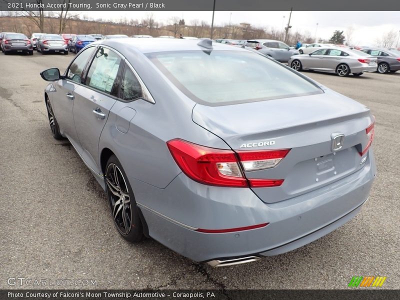 Sonic Gray Pearl / Black 2021 Honda Accord Touring