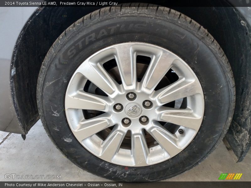 Predawn Gray Mica / Light Gray 2014 Toyota Sienna LE AWD