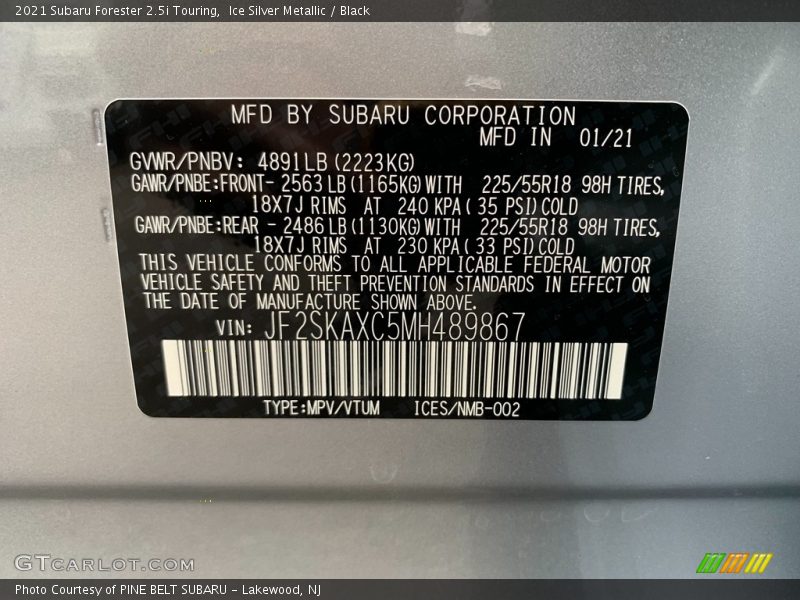 Ice Silver Metallic / Black 2021 Subaru Forester 2.5i Touring
