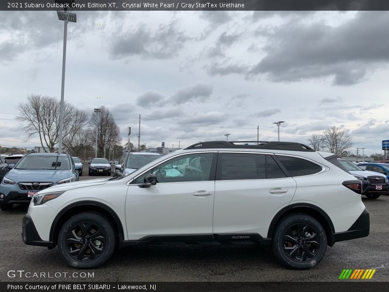 Crystal White Pearl / Gray StarTex Urethane 2021 Subaru Outback Onyx Edition XT