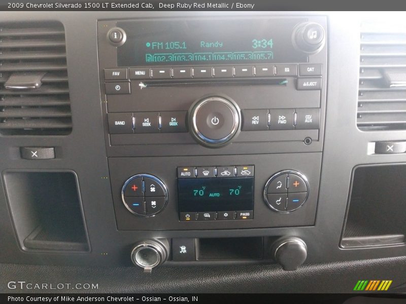 Controls of 2009 Silverado 1500 LT Extended Cab