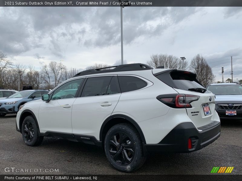 Crystal White Pearl / Gray StarTex Urethane 2021 Subaru Outback Onyx Edition XT