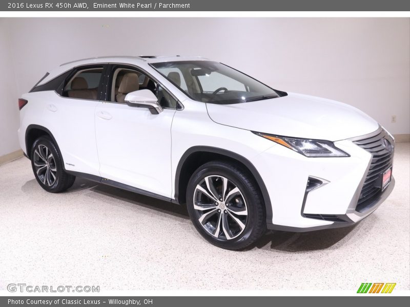 Front 3/4 View of 2016 RX 450h AWD