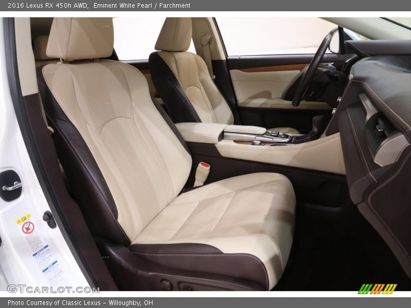 Front Seat of 2016 RX 450h AWD