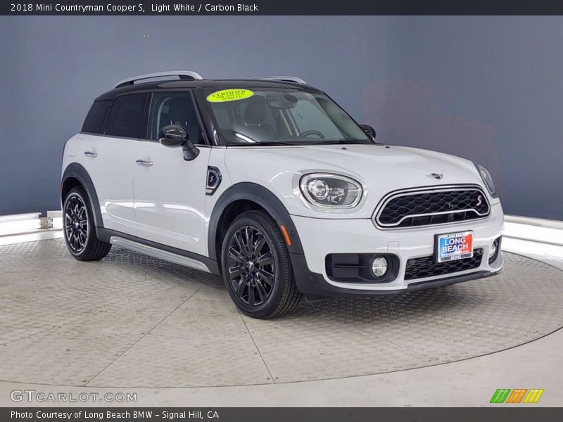 Light White / Carbon Black 2018 Mini Countryman Cooper S