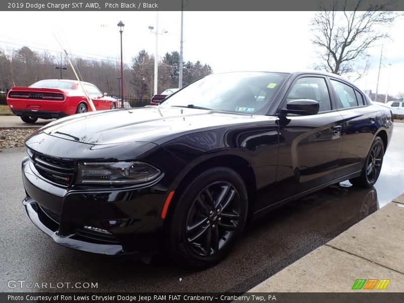 Pitch Black / Black 2019 Dodge Charger SXT AWD